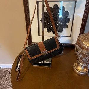 Chaps womens convertible crossbody clutch with adjustable detachable strap. NWT